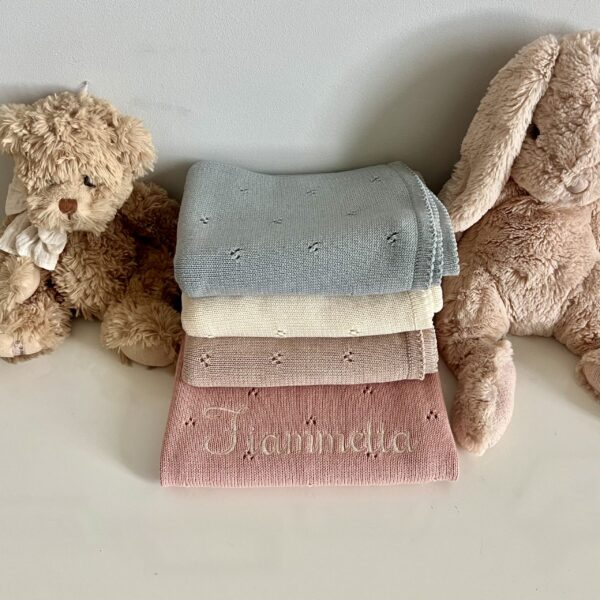 Copertina, ricamo, nome, colore, personalizzare, coccole, nanna, cotone, nome ricamato, Bibibaby